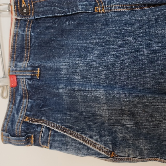 Size 18 Tommy Hilfiger stretch crop jeans.    B44 - Picture 2 of 13